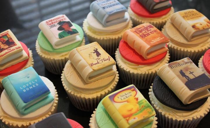 book-novels-lovers-cakes-cupcakes-mumbai